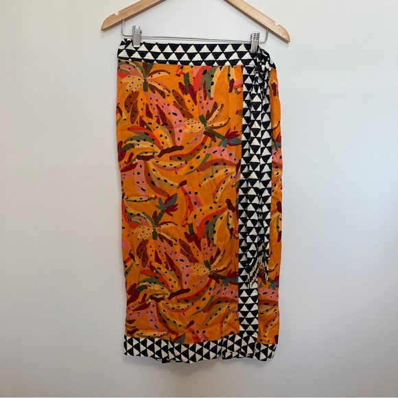 Farm Rio Contrast Wrap Midi Skirt Size Medium - Picture 2 of 6